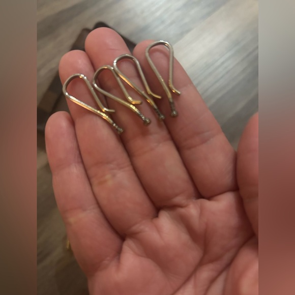 LV Damier Ebene Multicles 6 Key Holder - Picture 7 of 7